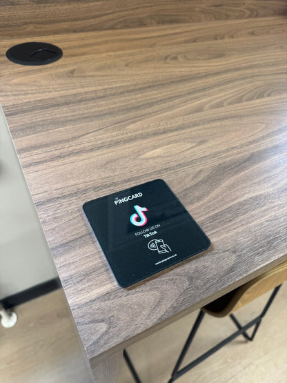 TikTok Display Plate